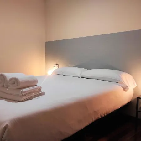 Апартаменты 1a. Disfruta De Su Balcon Sobre El Casco Viejo.