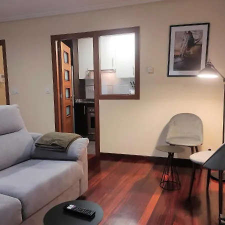 1a. Disfruta De Su Balcón Sobre El Casco Viejo. Apartamento